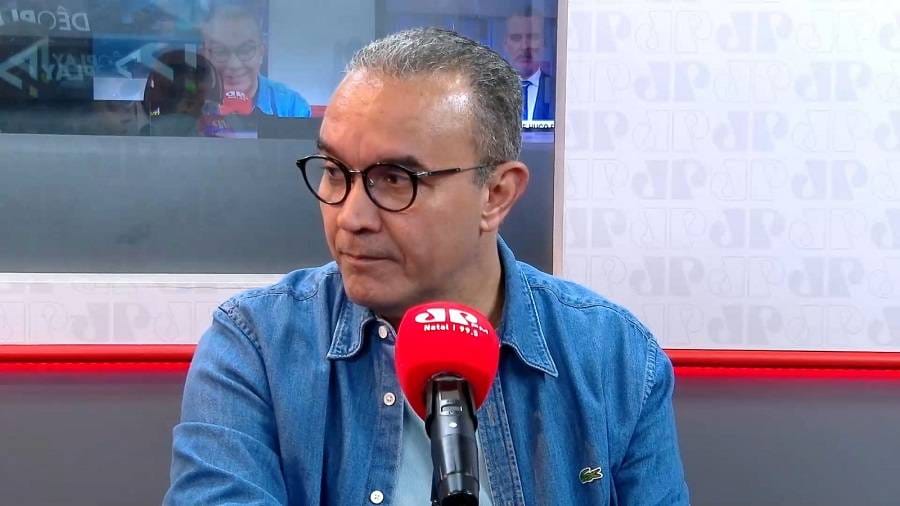 Crítica de Kelps a aliado de Allyson expõe atrito dentro do palanque que lidera as pesquisas ao Governo do RN