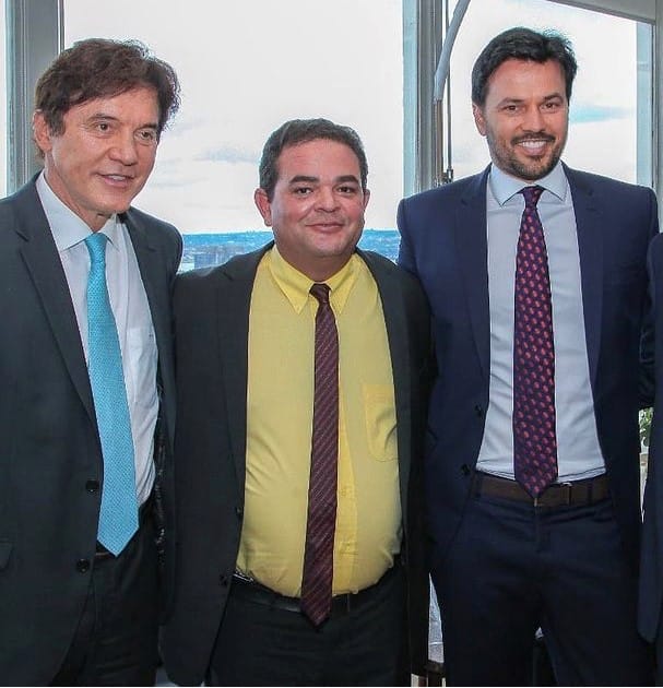 Prefeito de São Pedro, Miguel Cabral declara apoio a Robson Faria