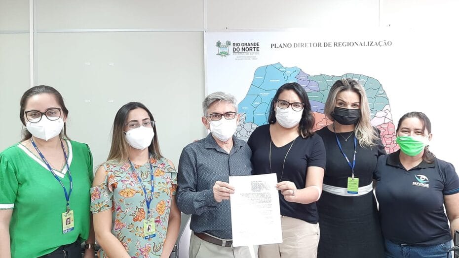 Sesap assina acordo de cooperação para o combate  à violência contra mulheres e crianças