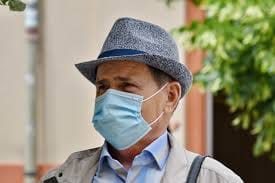 Uso de máscaras volta a ser recomendado com crescente número de casos de Covid no Estado