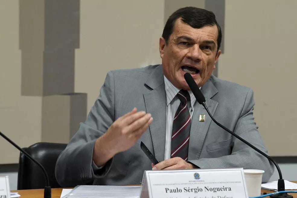 Insatisfeitos com o ministro da Defesa, militares da ativa dizem ao STF que não endossam ataques às urnas