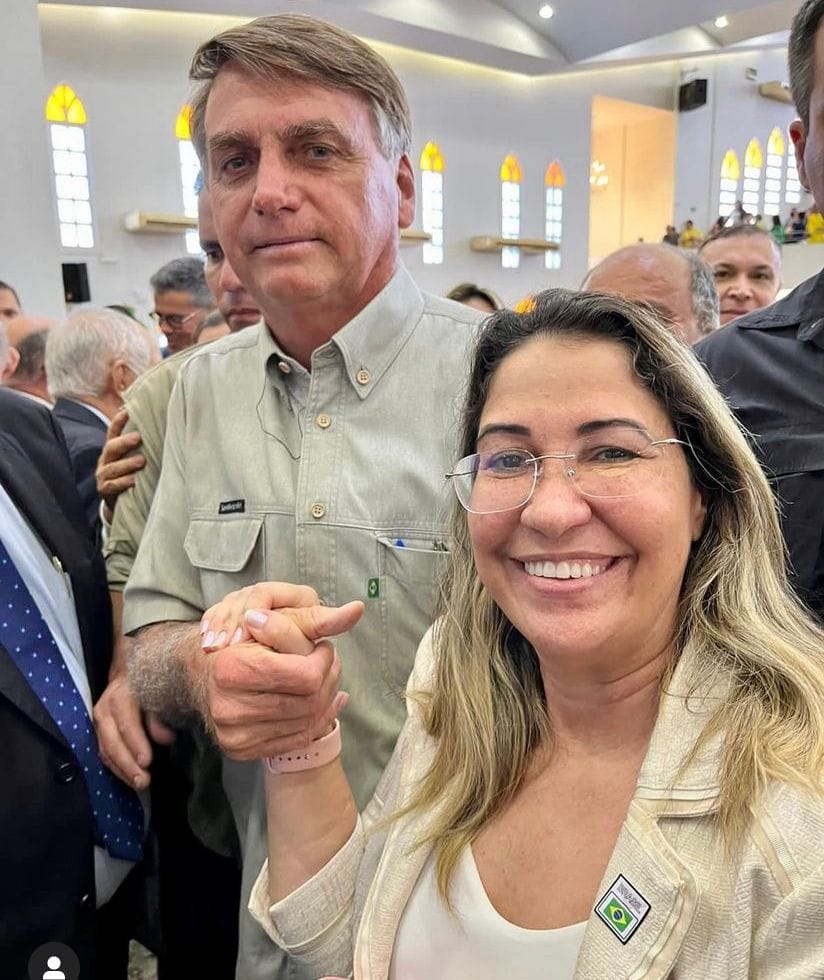 A Reza de Clorisa Linhares, a instrumentalização do Evangelho e o dia em que o Diabo “pregou” a Palavra de Deus