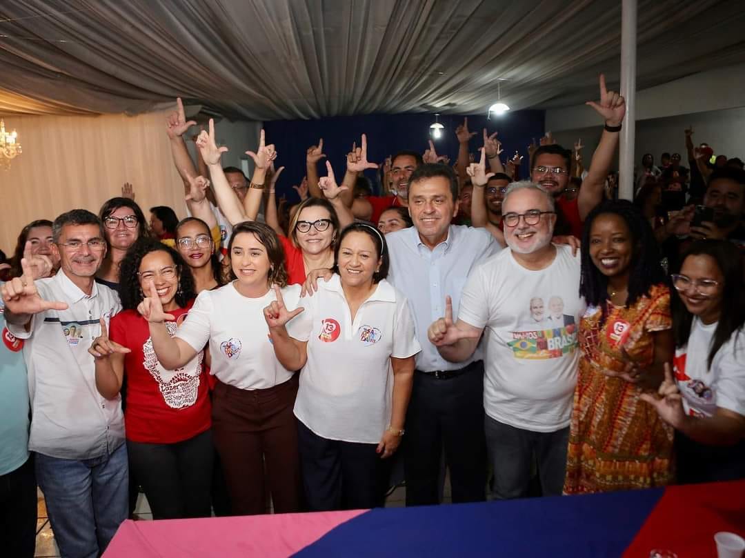 Ao lado da governadora Fátima, Samanda assume compromisso de lutar por uma universidade pública para Parnamirim