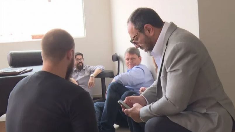 Cinegrafista relata farsa de Tarcísio e diz que filmou agente da Abin dando tiros
