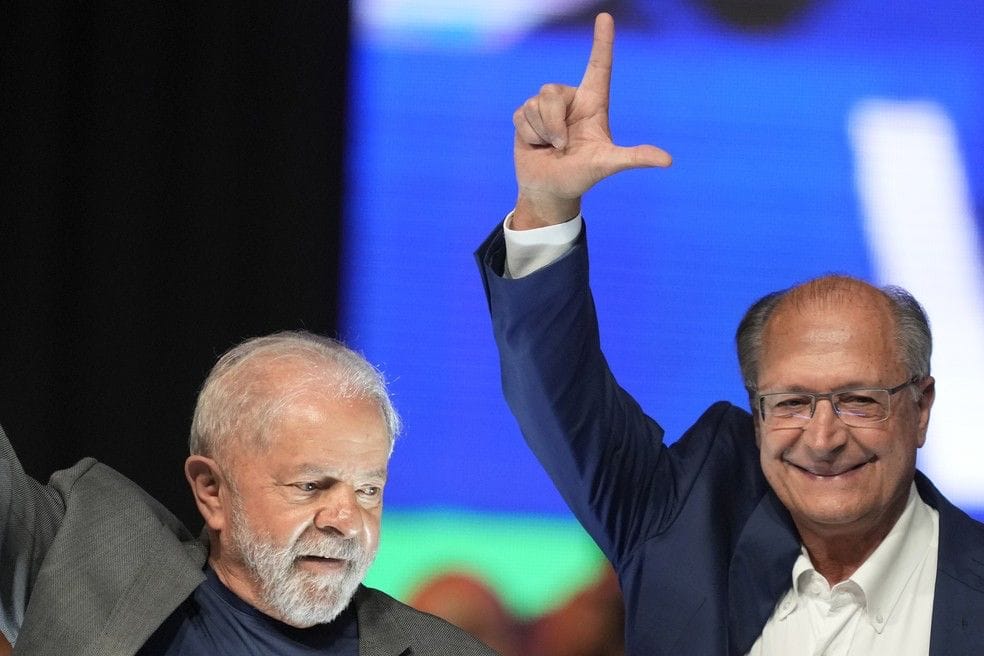 Lula escolhe Geraldo Alckmin para coordenar a equipe de transição