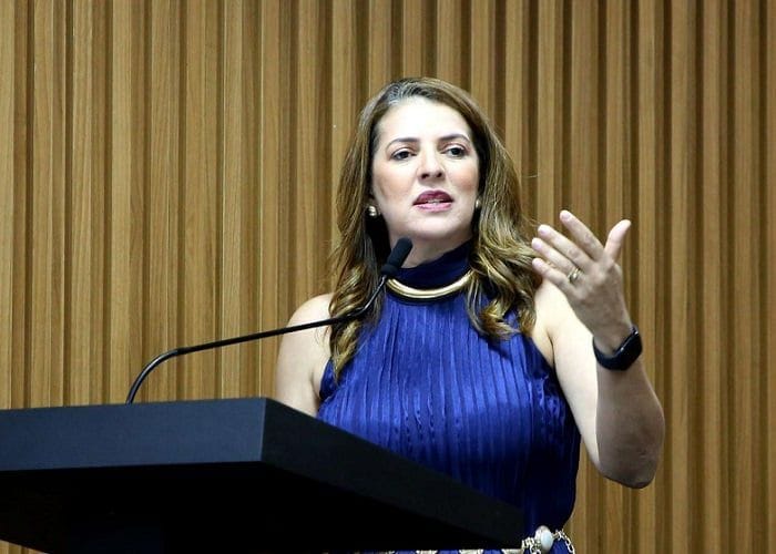 Consórcio de mídia paulinista passou a madrugada pensando numa narrativa para tapear o povo em relação ao pedido de empréstimo multimilionário para secretaria de Nina
