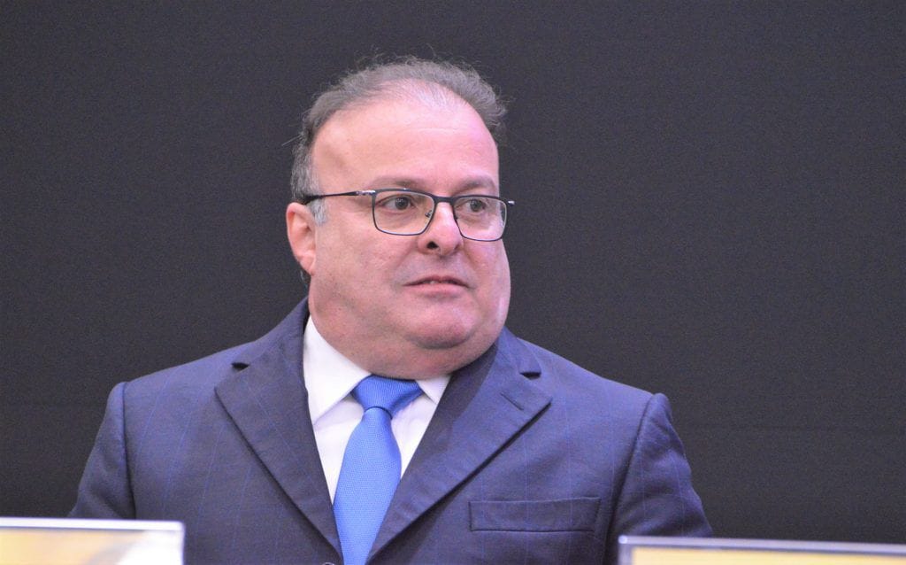 INCOMPETÊNCIA TÉCNICA: mesmo que Câmara de Natal autorize, prefeitura não poderá adquirir empréstimo multimilionário para secretaria comandada por primeira-dama
