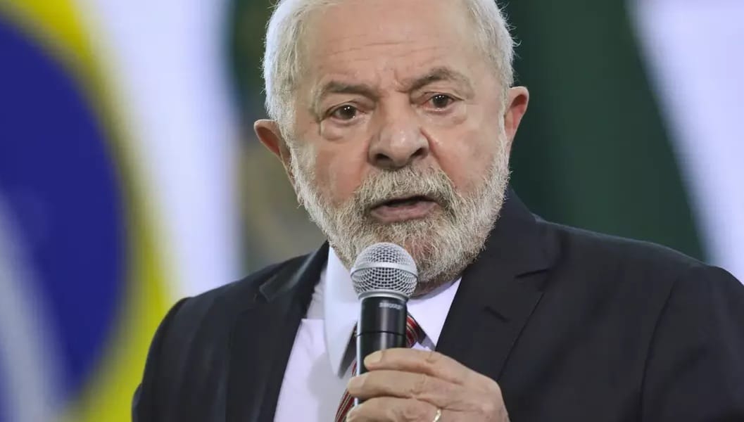 Governo Lula vai criar 8,6 mil cargos de professores e técnicos em educação