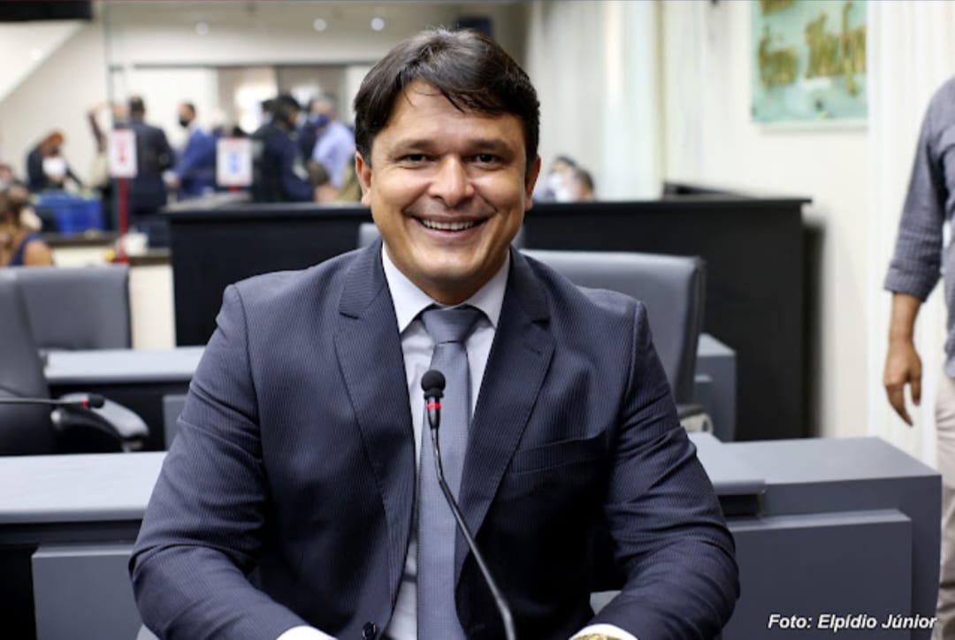 Ação Popular pede afastamento de vereador por uso de verba pública de emenda em festa de aniversário