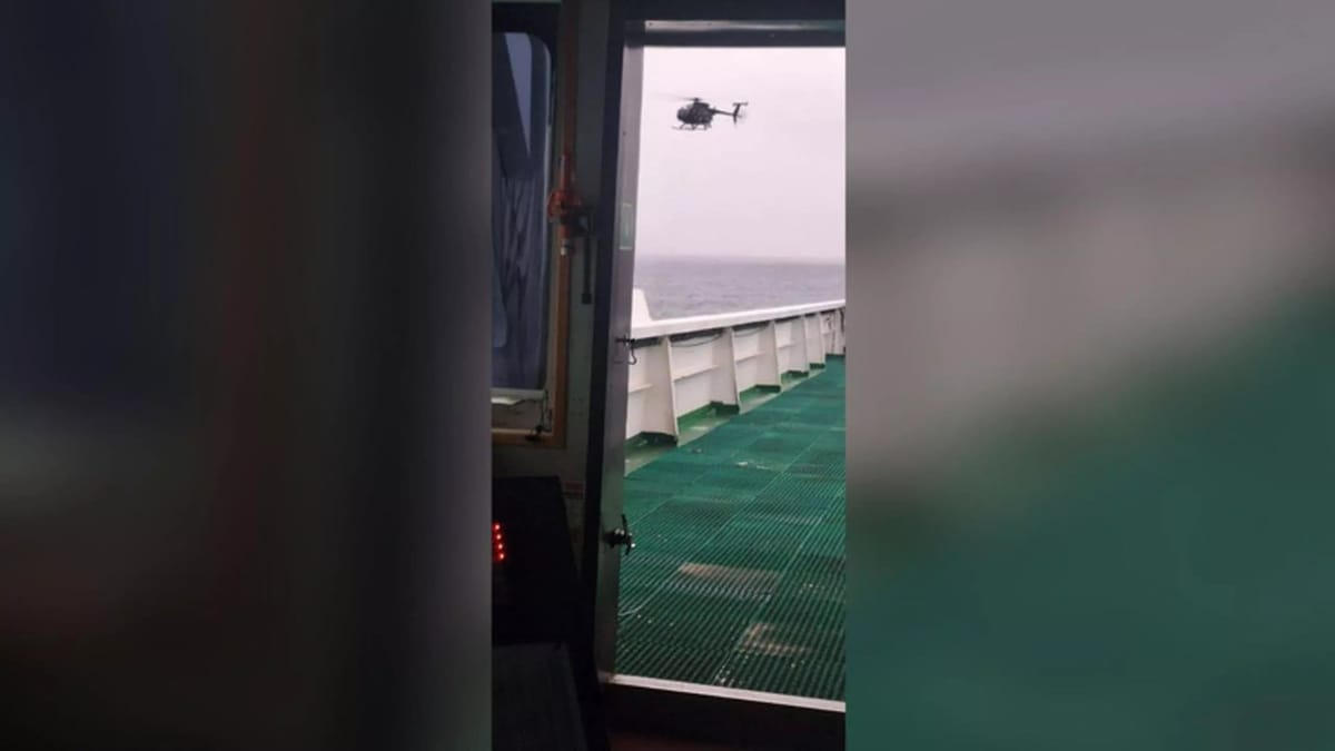 EUA apreendem petroleiro russo “Marinera” após perseguição no Atlântico Norte